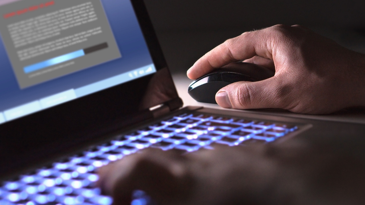 Yasa dışı 721 internet adresine işlem başlatıldı