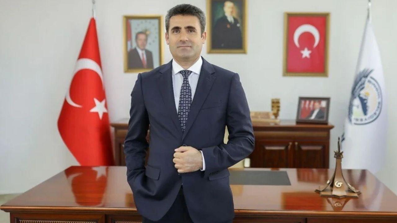 2024 yerel seçimlerinde kazanan Belediye Başkanlarının asıl meslekleri nedir? - Sayfa 18