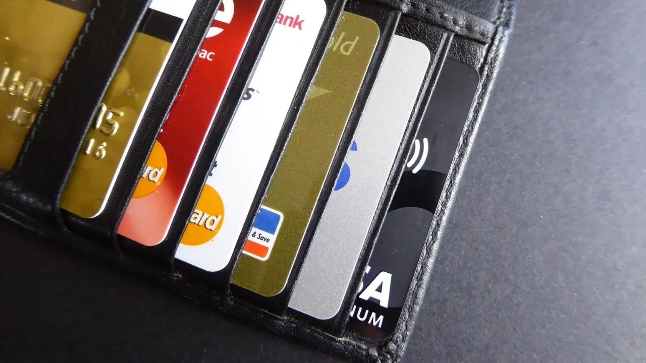 Ramazan Bayramı’nda bankalar, kargolar ve eczaneler açık mı? 9 ve 10 Nisan’da bankalar açık mı, kapalı mı?