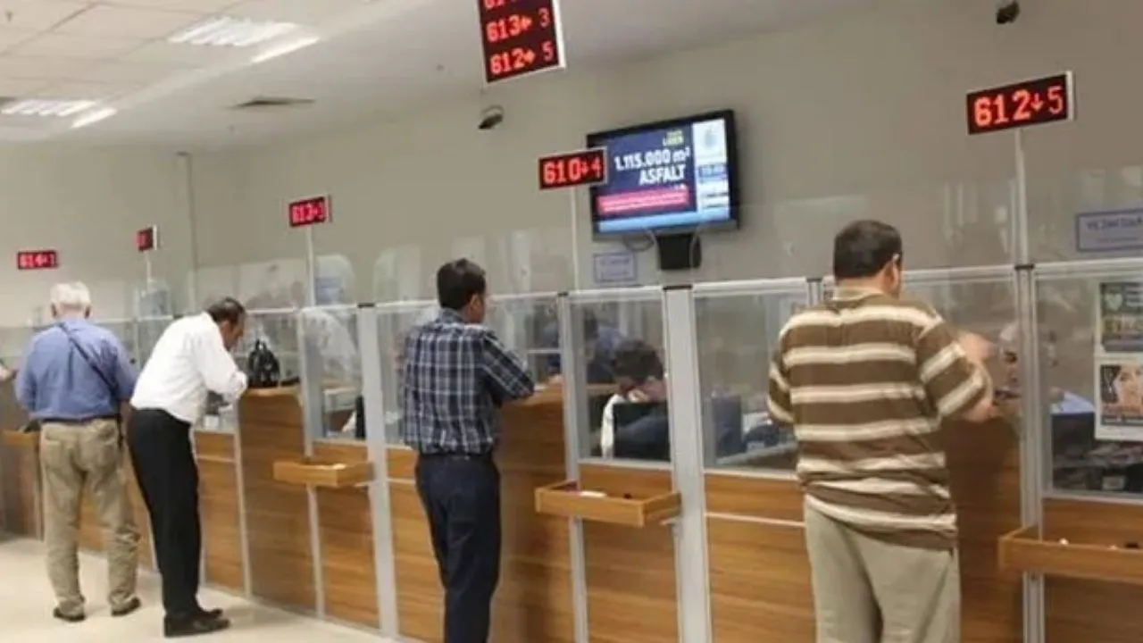 Ramazan Bayramı’nda bankalar, kargolar ve eczaneler açık mı? 9 ve 10 Nisan’da bankalar açık mı, kapalı mı?