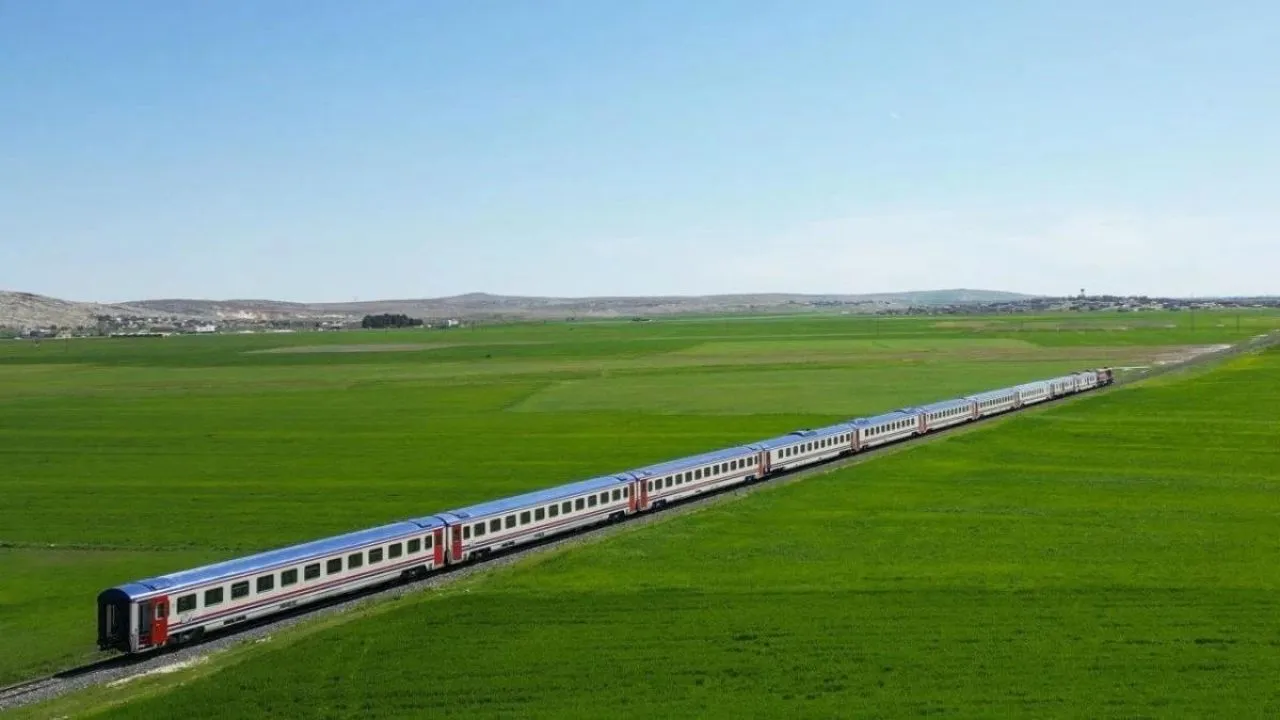 Türkiye’nin merakla beklediği yeni turistik treni 19 Nisan’da açılıyor!