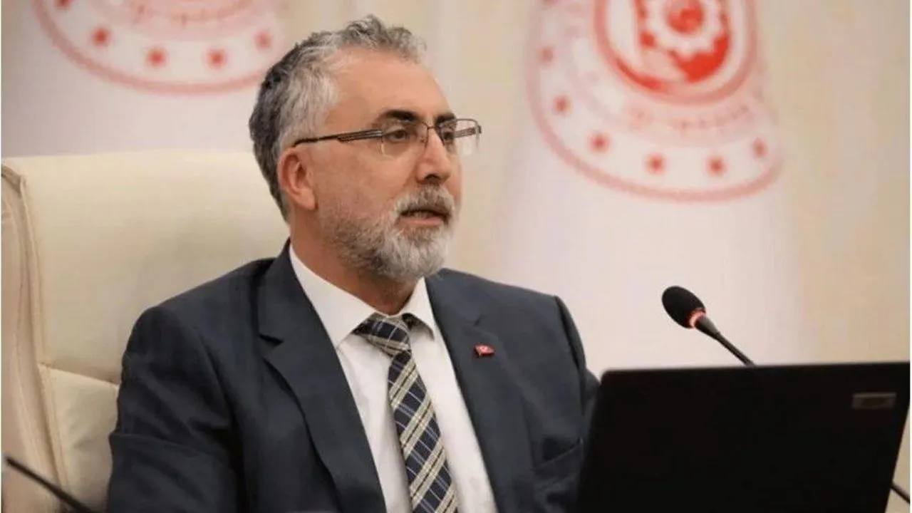 SGK'dan anne ve bakıcılara 325 Euro destek müjdesi!
