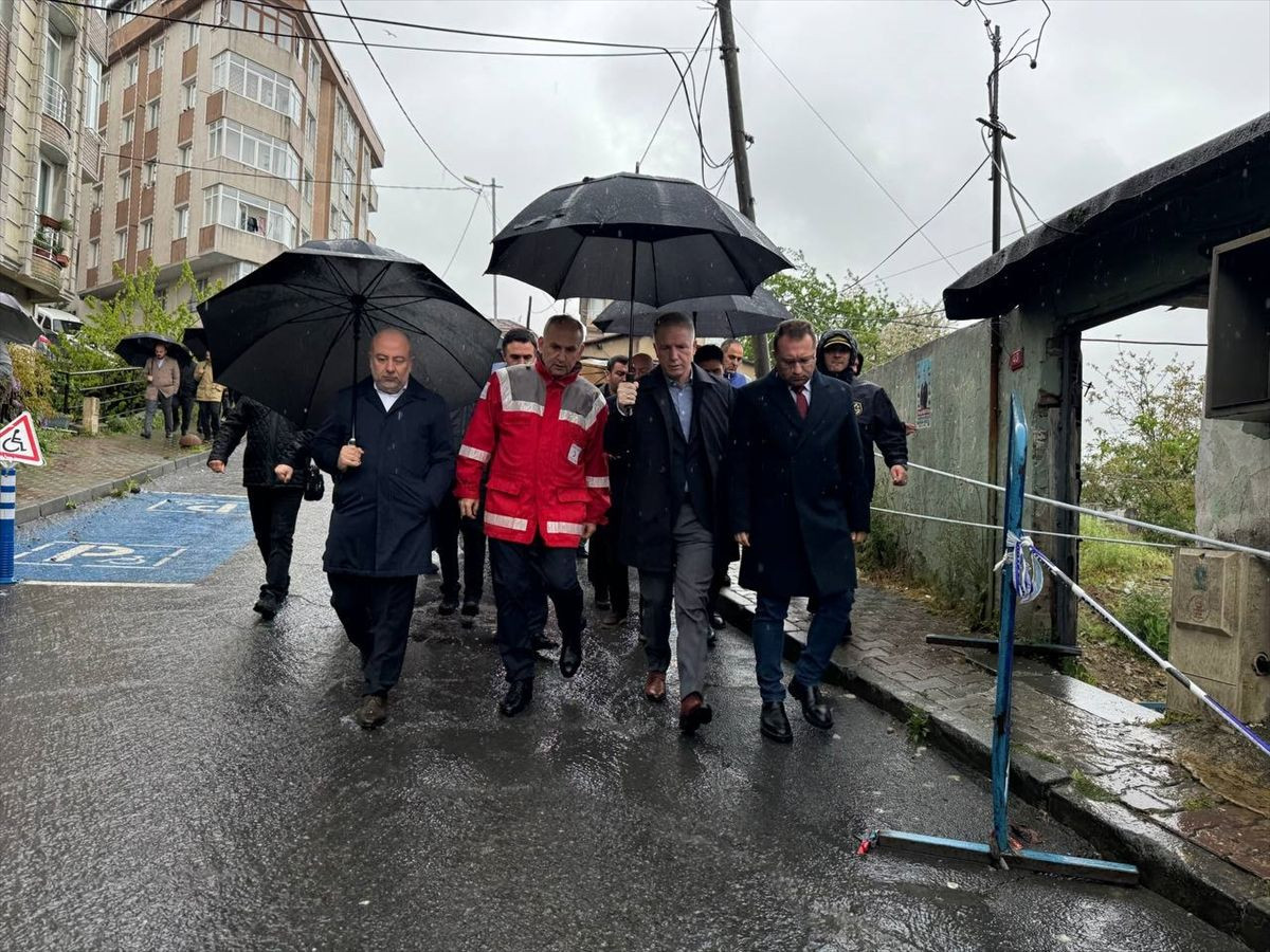 Gaziosmanpaşa'da toprak kayması son durum: 30 ev tahliye edildi - Sayfa 8