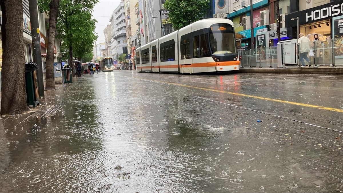 Yurt genelinde fırtına ve yağmur etkili oluyor! - Sayfa 11