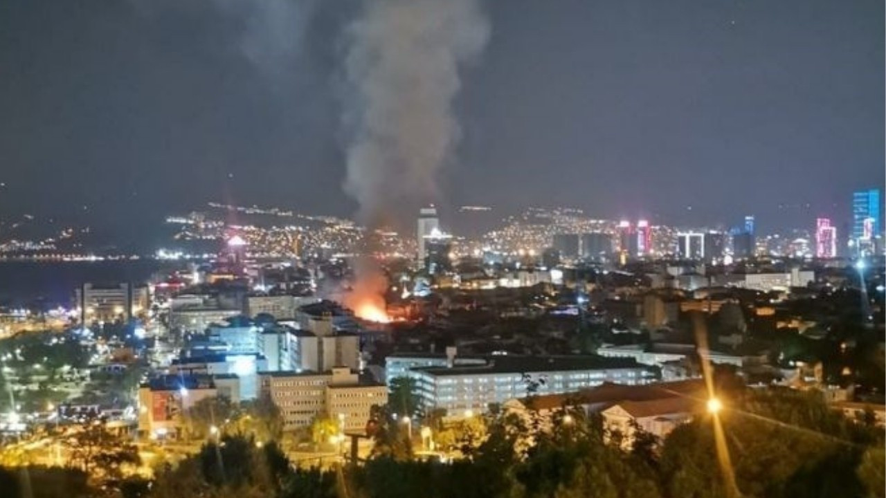 İzmir Kemeraltı Çarşısı'nda yangın