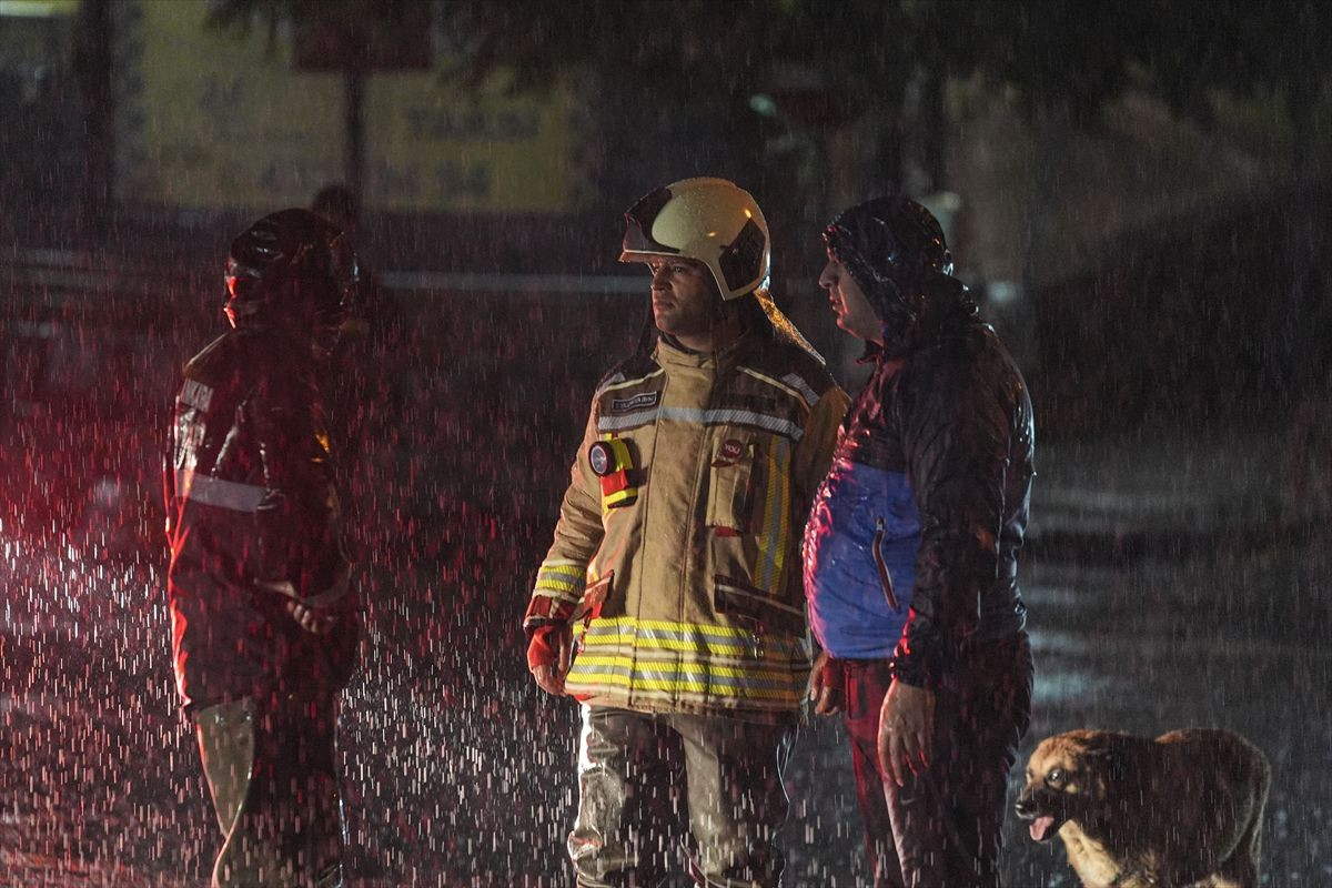 Ankara'nın selle imtihanından akılda kalan anlar! - Sayfa 12