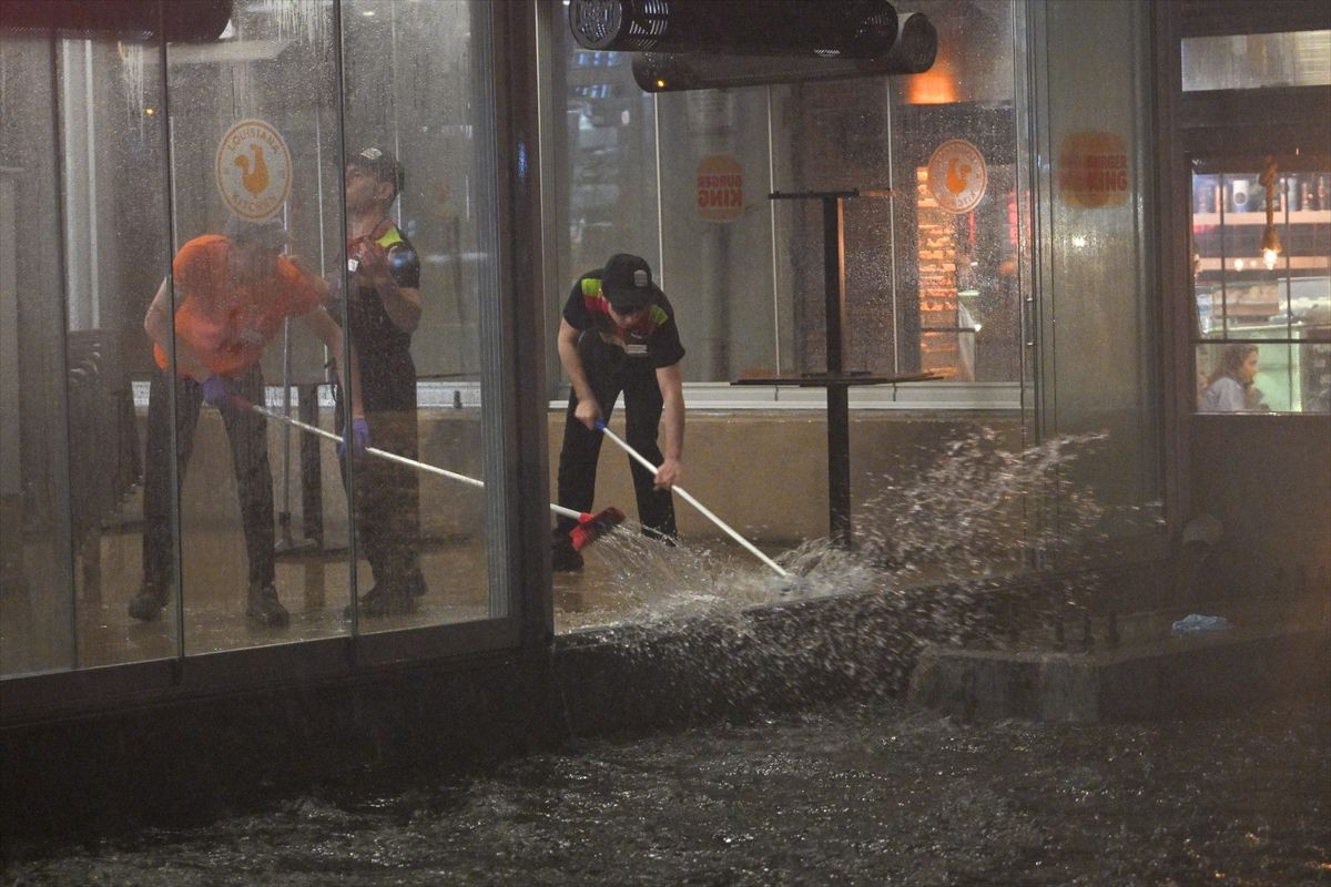 Ankara'nın selle imtihanından akılda kalan anlar! - Sayfa 29