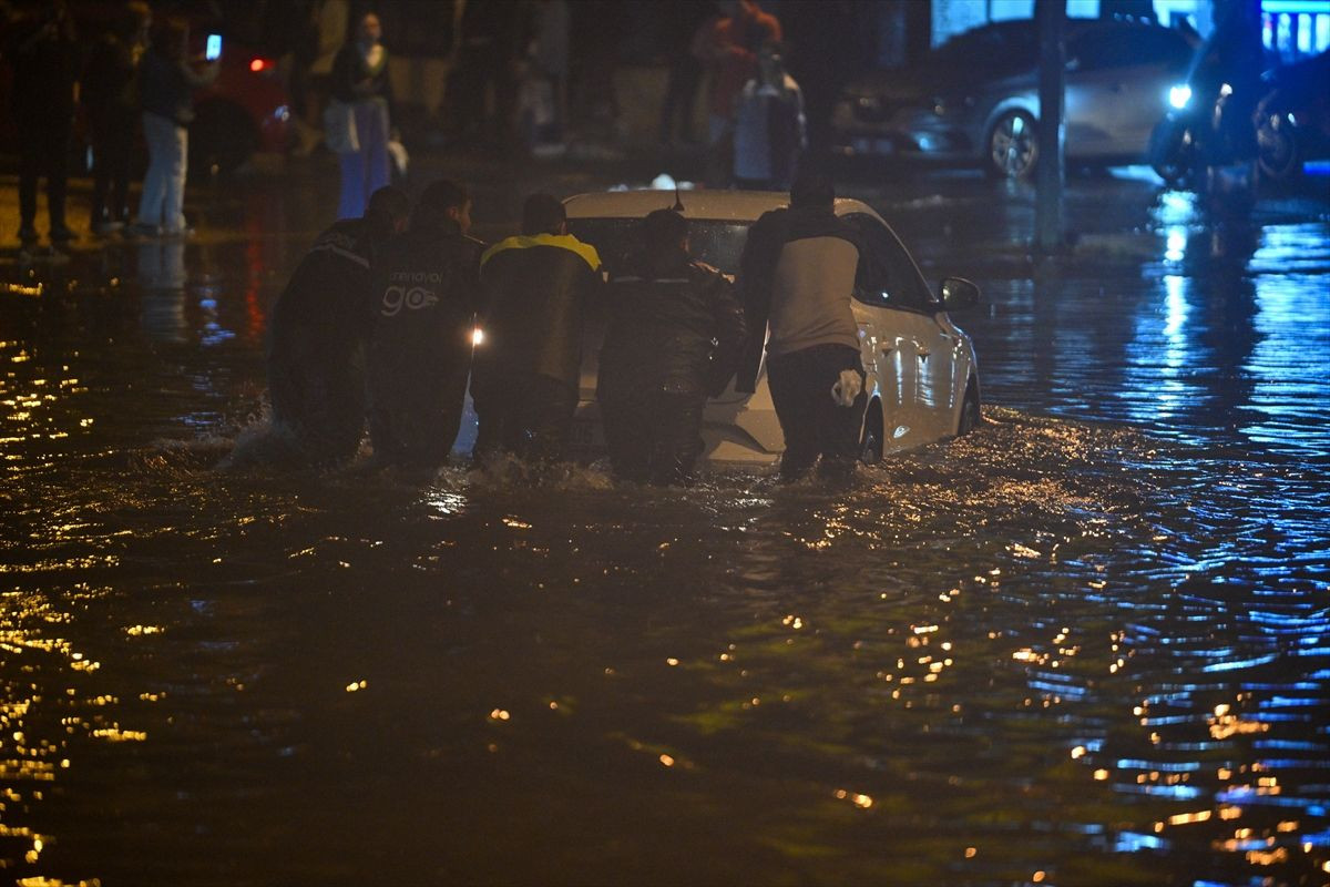 Ankara'nın selle imtihanından akılda kalan anlar! - Sayfa 47