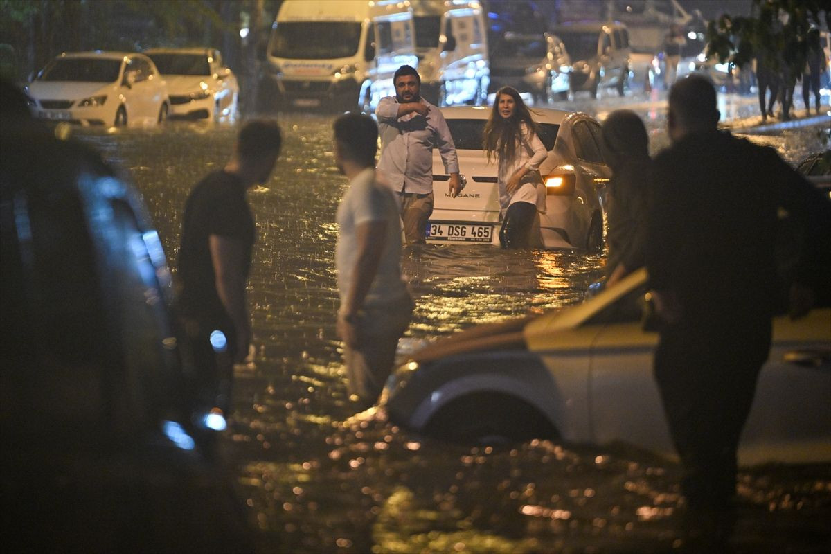 Ankara'nın selle imtihanından akılda kalan anlar! - Sayfa 43