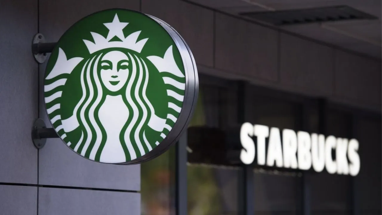 Boykotların hedefindeki Starbucks'tan zam kararı!