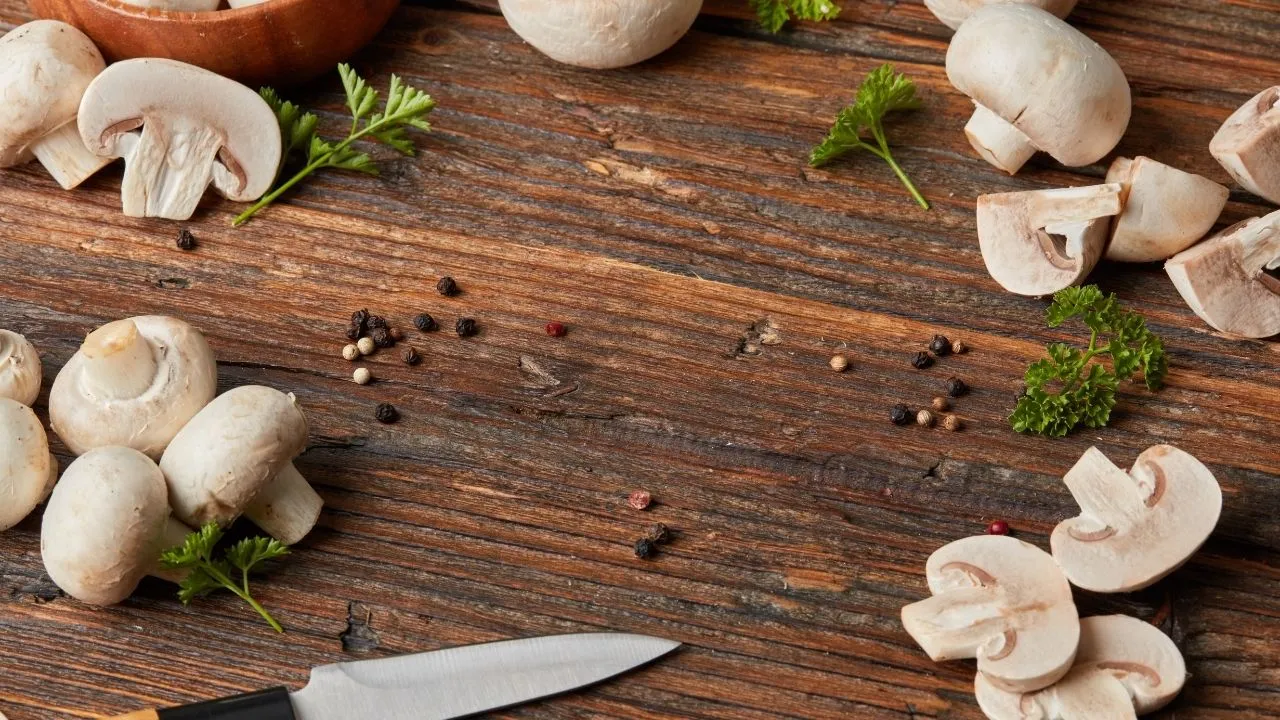 Mantar ve şimşek arasında ilişki var mı? Mantar, şimşek sonucu mu ortaya çıkıyor?