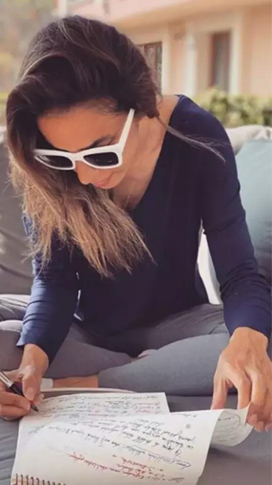 Bir döneme “hayalet sevgilim” şarkısı ile damga vuran İrem Yağcı’nın şimdiki mesleği ve son hali şaşırttı!