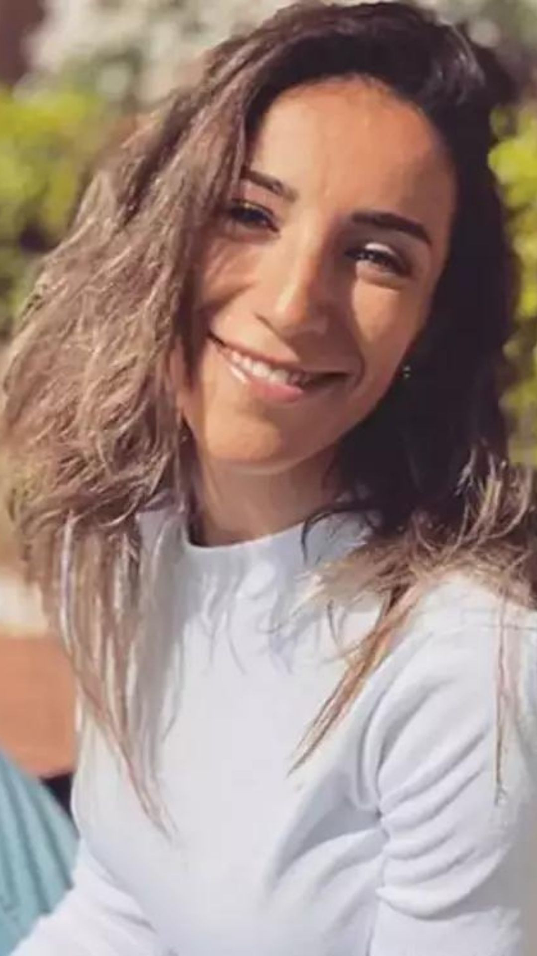 Bir döneme “hayalet sevgilim” şarkısı ile damga vuran İrem Yağcı’nın şimdiki mesleği ve son hali şaşırttı! - Sayfa 8