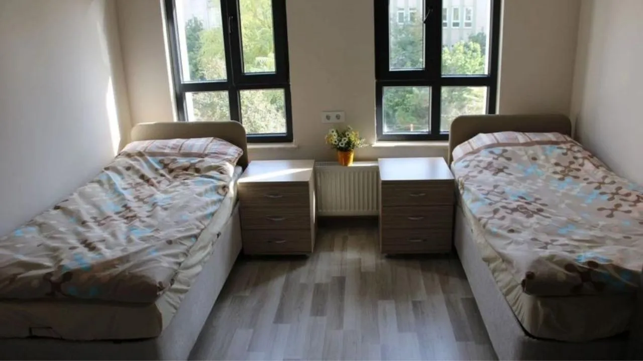 KYK yurtları temmuz ayında bedava tatil için emeklilere açılacak!
