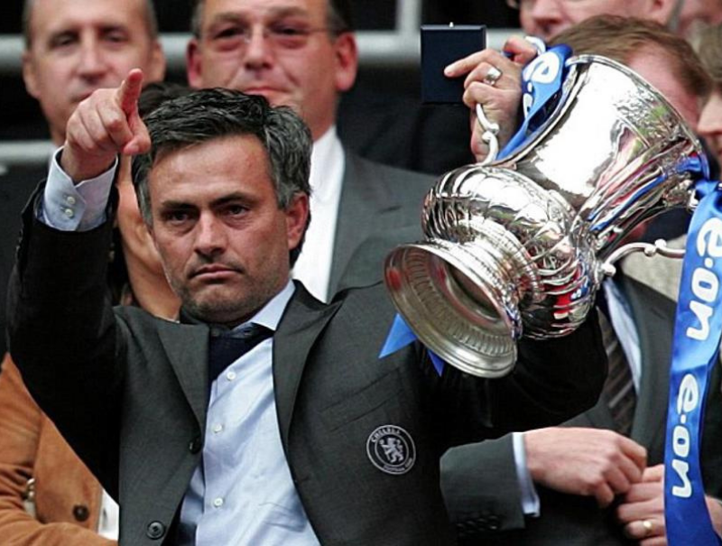 Jose Mourinho kimdir? Kariyerinde kaç kupa var? - Sayfa 18