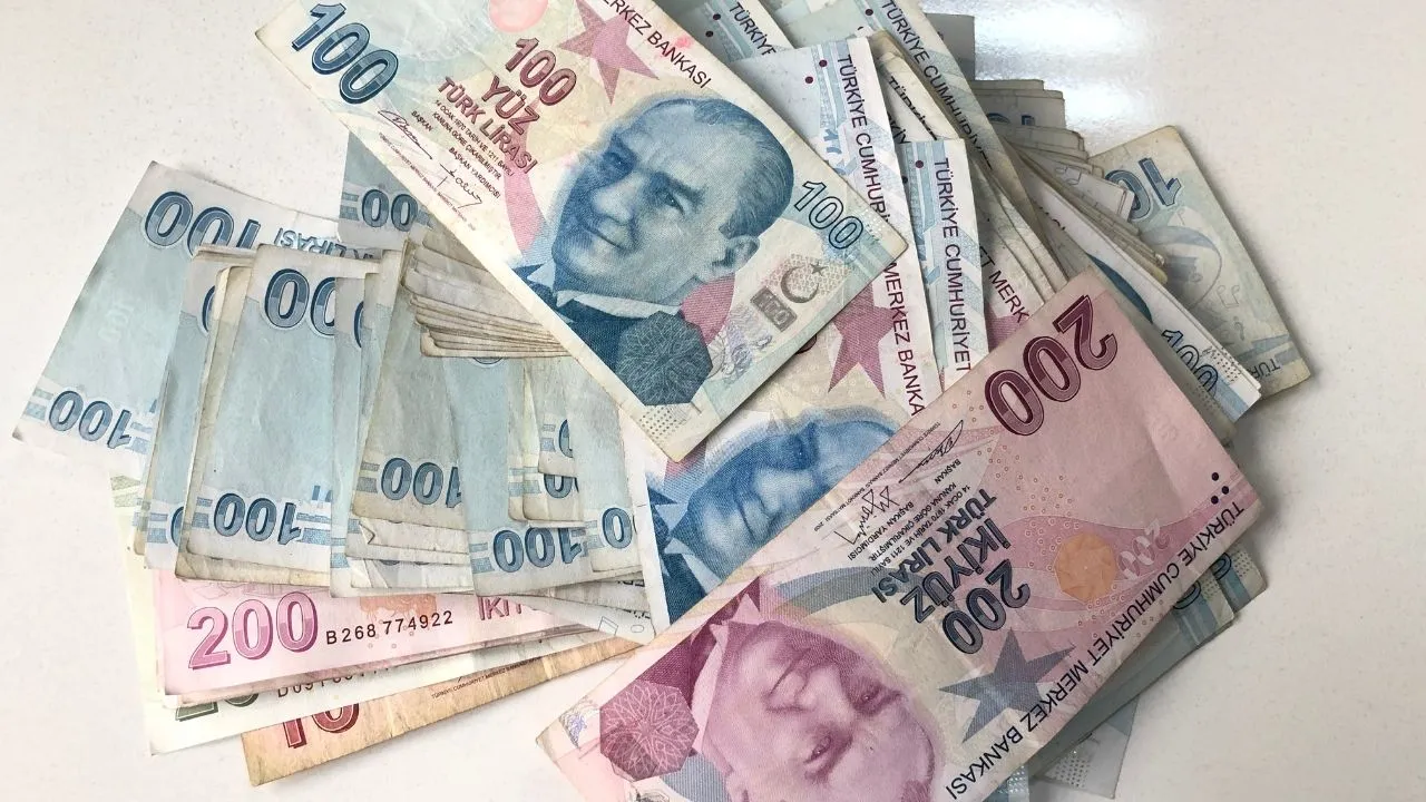 Hangi memur ne kadar zam alacak? İşte zamlı maaş listesi