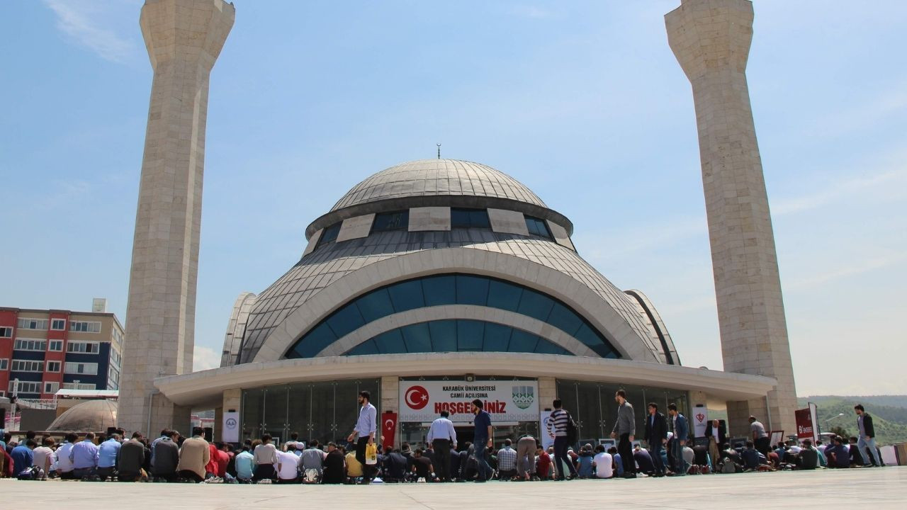 En çok cami bulunan 50 ilimiz! Hangi şehirde kaç cami var? - Sayfa 42