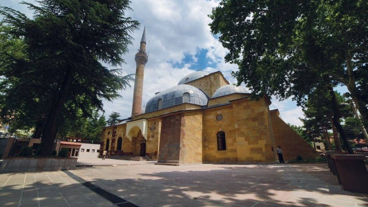 En çok cami bulunan 50 ilimiz! Hangi şehirde kaç cami var? - Sayfa 48